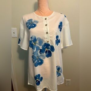 White blue flower print blouse